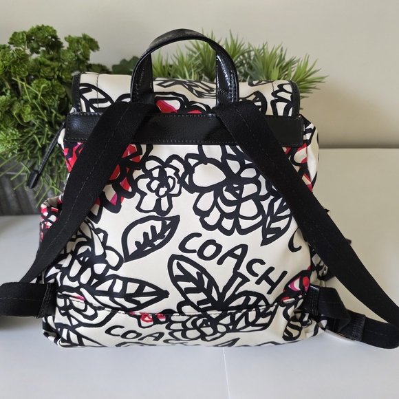Coach Y2K Poppy Daisy Floral Graffiti Nylon Backpack - Picture 9 of 15